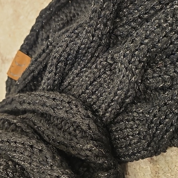 C.C Black Knit Infinity Scarf - Picture 2 of 2